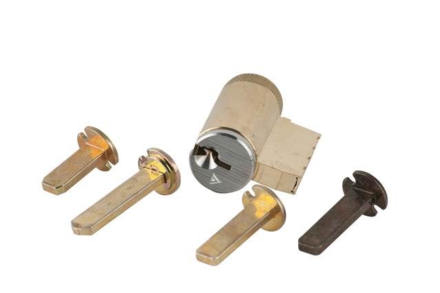 Schlage Commercial 40100C125626 Cylinder with Multiple Tailpieces C125 Keyway 0 Bitted Satin Chrome Finish Sparrow Supply