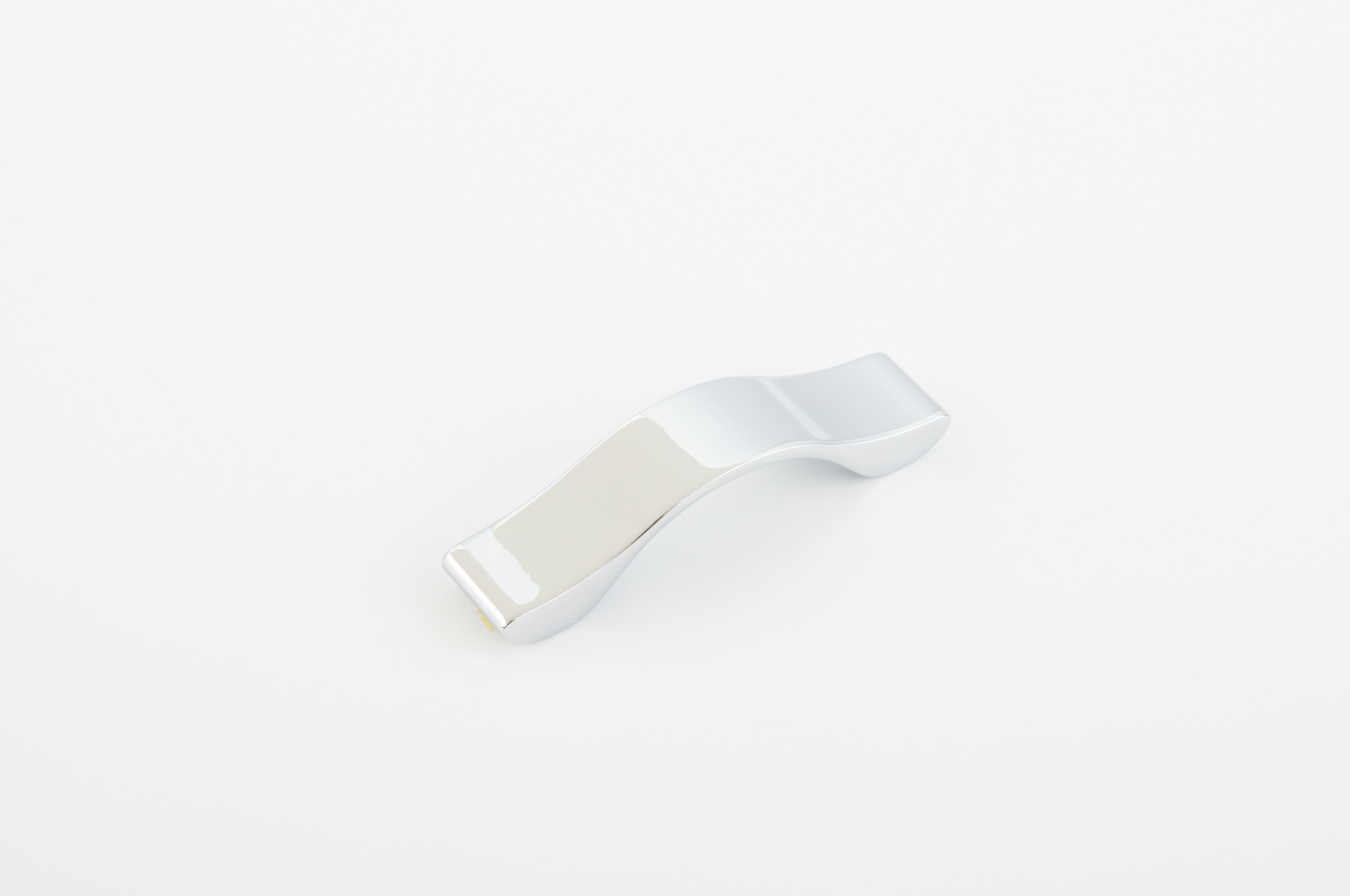 Schaub 244-064-26 64mm Center to Center Wave Cabinet Pull Polished Chrome Finish Sparrow Supply