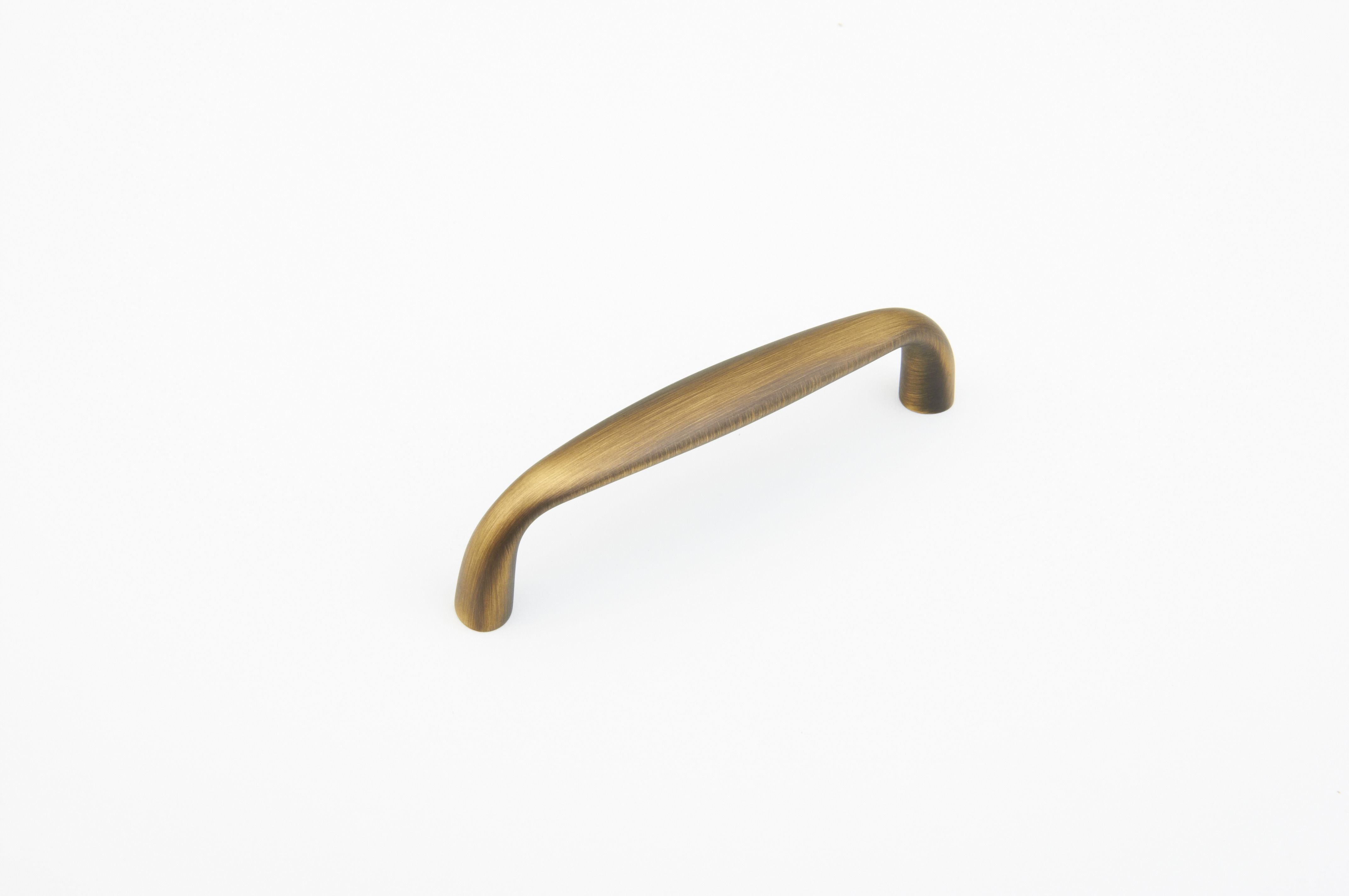 Schaub 732-ALB 4" Center to Center Traditional Cabinet Pull Antique Light Brass Finish Sparrow Supply