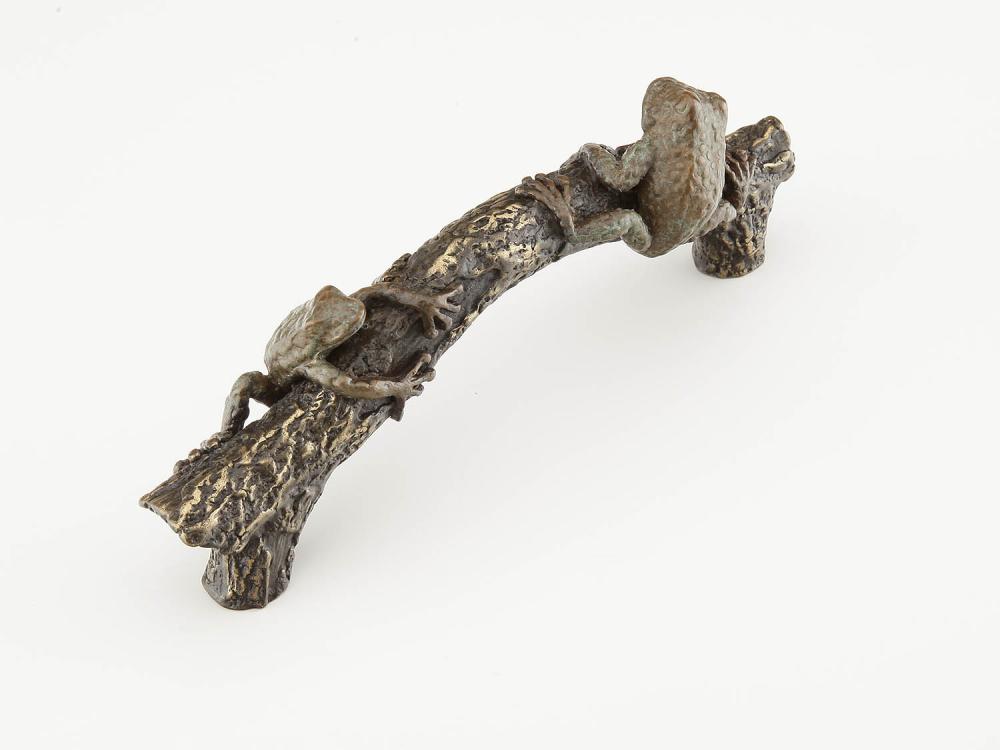Schaub 895-PBZ-HBZ 5-1/2" Center to Center Nature Frog on Log Cabinet Pull Pompeian Bronze with Highlighted Bronze Finish Sparrow Supply